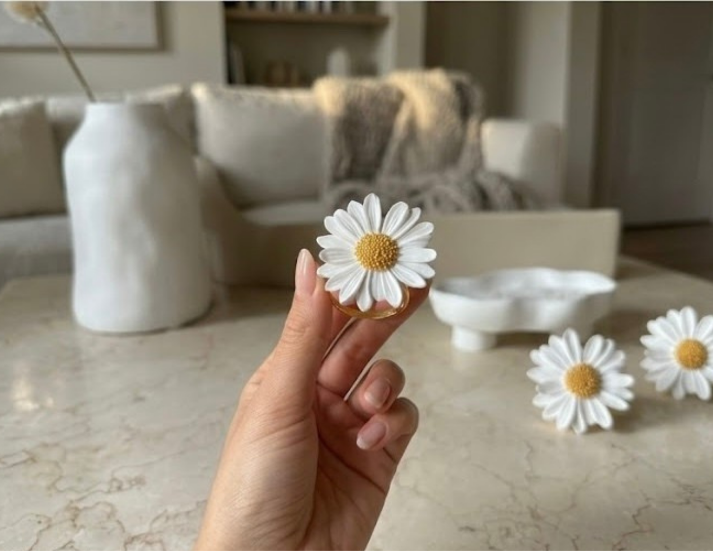 Daisy Sculptures