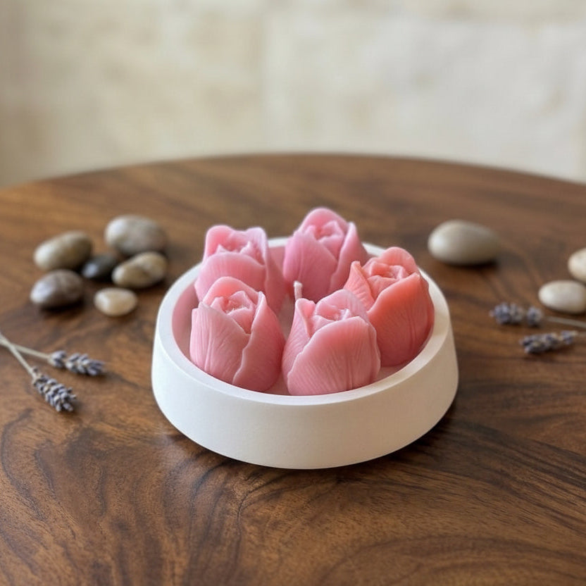 The Tulip Blossom Candle | Hand-Poured Luxury